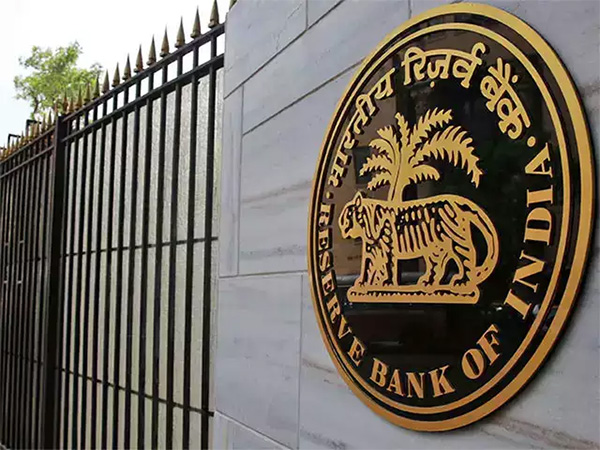 RBI to inject Rs 1 lakh crore through term repo auction