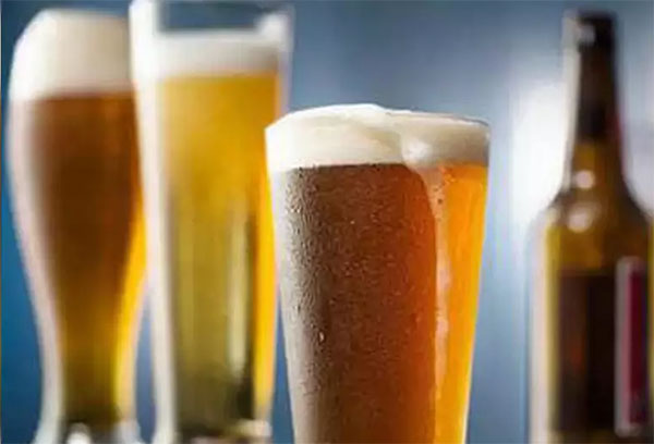 Banker cheated of Rs. 82500 on ordering liquor online