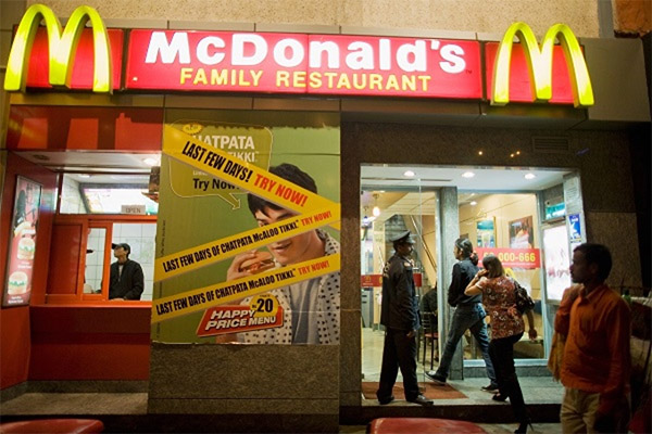 McDonald’s restaurants start operating in North and East India.