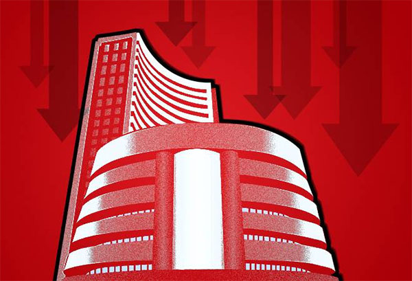 Sensex plunges 660 points