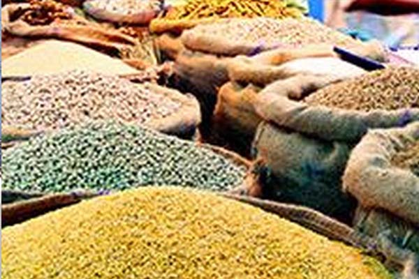 Essential Commodities Act amendment double-edged sword, says economist