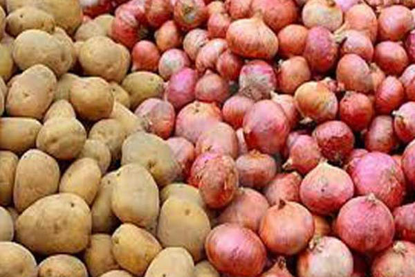 Retail prices of potato, onion stabilized: Goyal